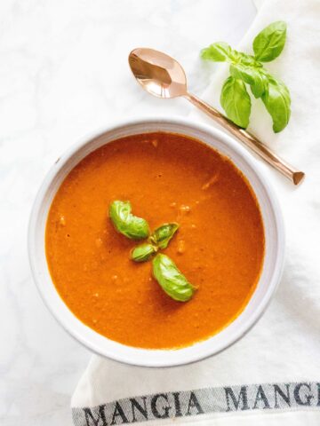 Roasted Tomato Basil Soup feat Osso Good Bone Broth from A Thousand Crumbs (8 of 9)